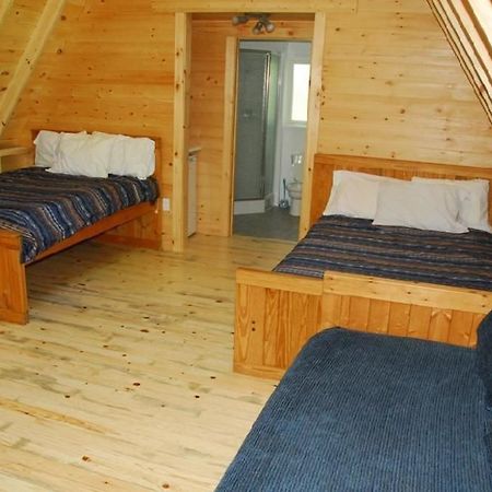 Foresters Falls Wilderness Tours Rafting Resort מראה חיצוני תמונה